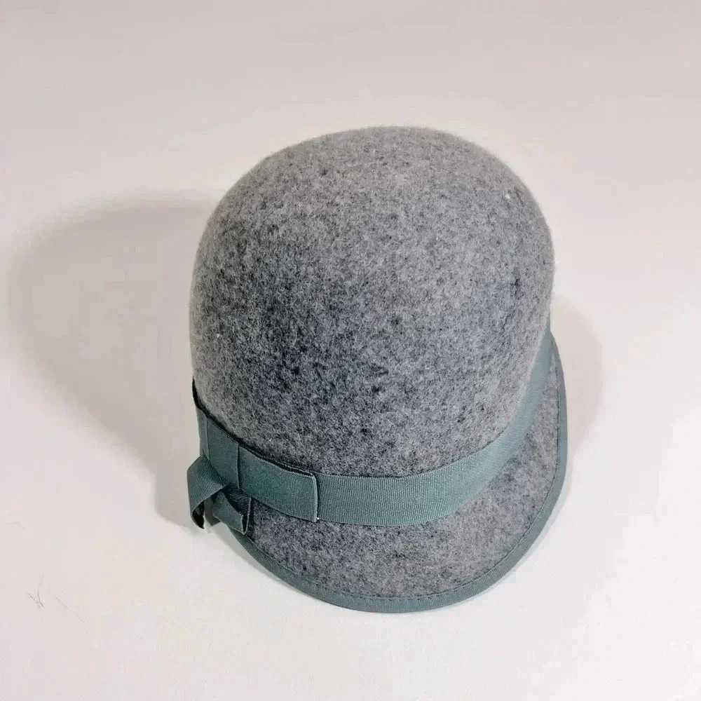 WOOL GRAY hat. Short brim cap world market brand.‎